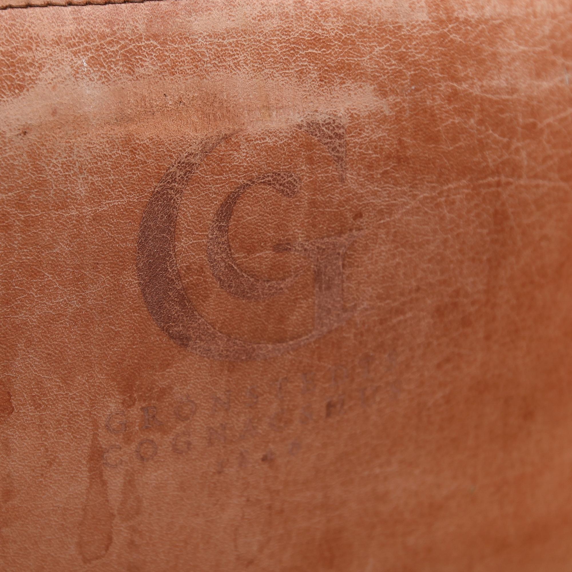 FÅTÖLJER, 1 par, 1900-talets andra hälft.