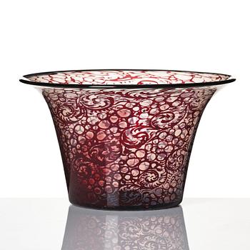 Simon Gate, a 'graal' glass bowl, Orrefors, Sweden 1920, no 952.