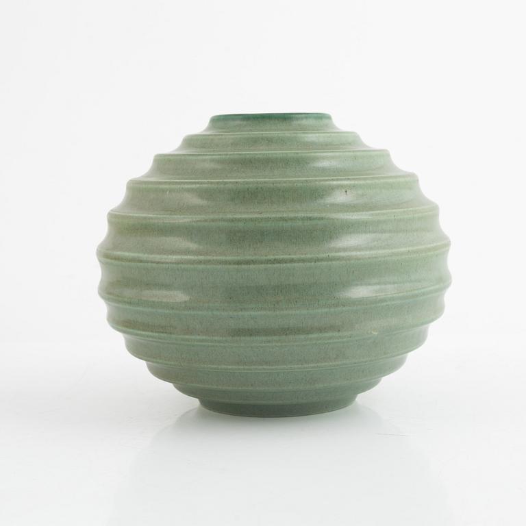 Ewald Dahlskog, a 'Kulvas' vase, Bo Fajans, Gefle. In production 1930-1943.