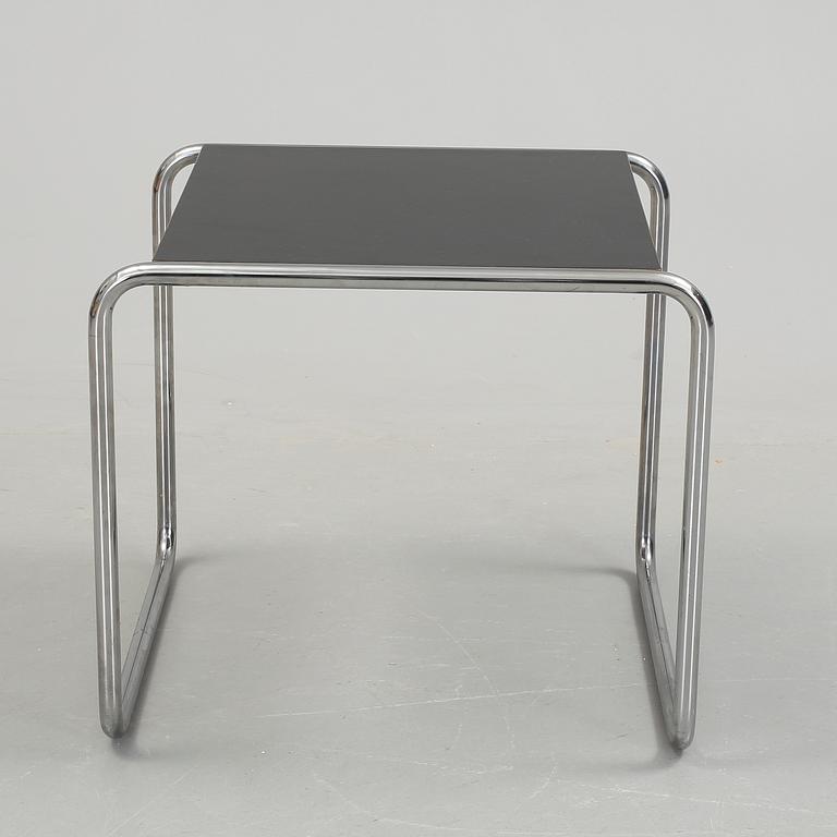 SIDOBORD, Thonet, 2000-tal.