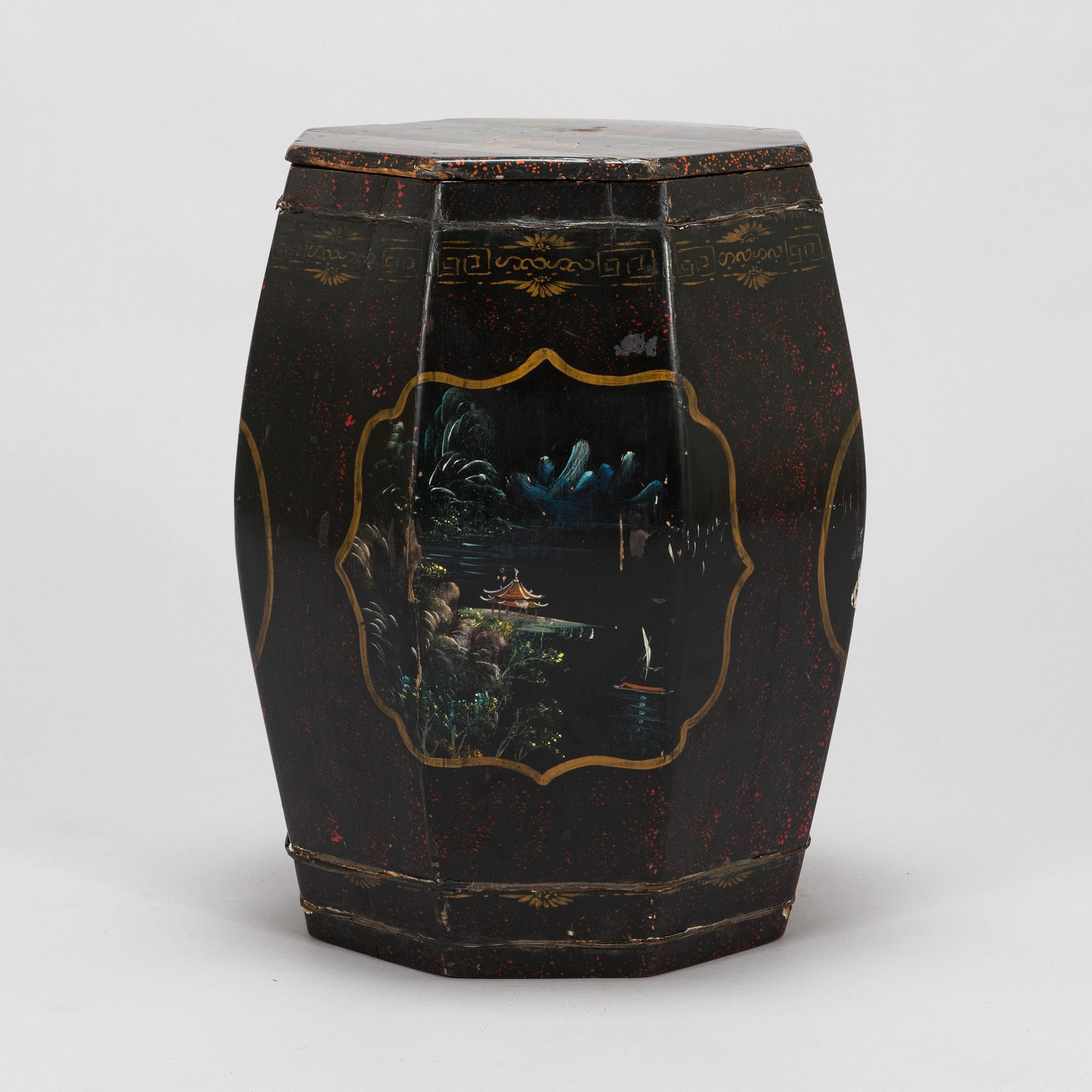 A Chinese stool from around 1900.