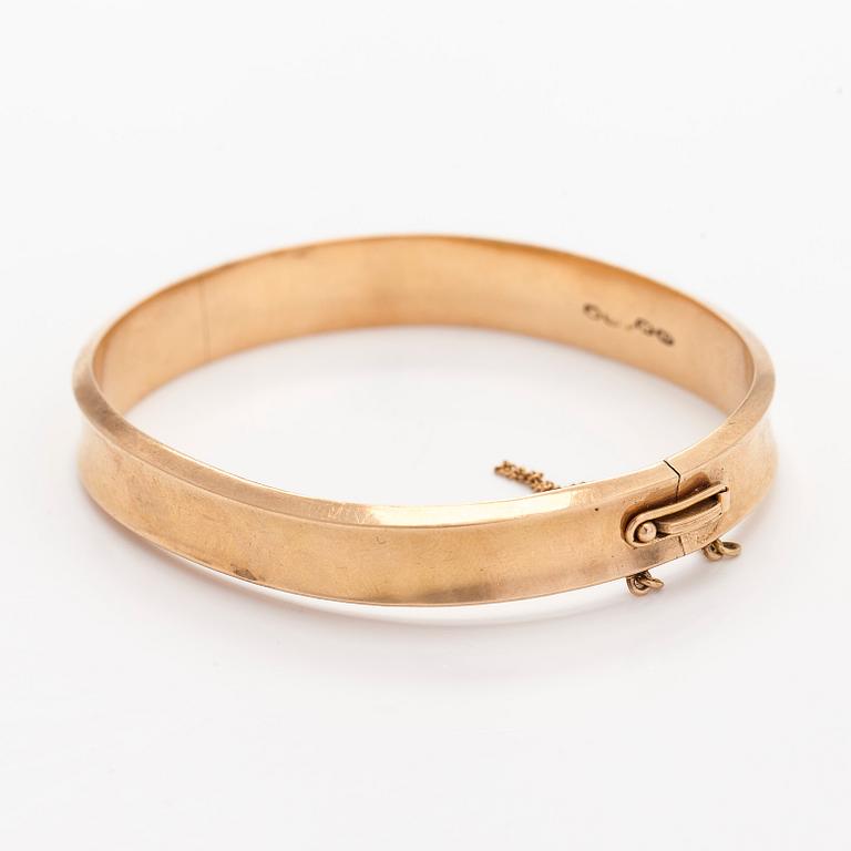 Armring, 14K guld, Westerback, Helsingfors 1950-tal.