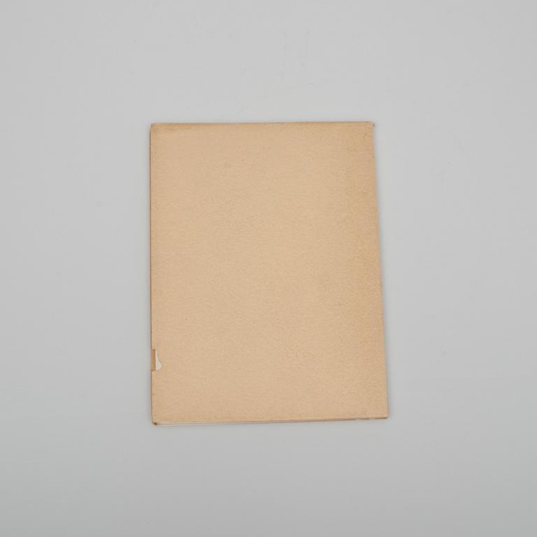 L. BÄCKSBACKA, "Narvas och Nyens Guldsmeder", Frenckellska Tryckeri Ab, Helsingfors 1946.