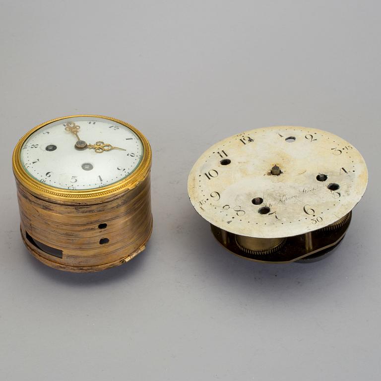 URVERK, 2 st, varav ett signerat Johan Nyberg, Stockholm (verksam 1787-1801).