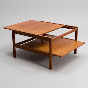 OIVA PARVIAINEN, coffee table, "Pikki linna", forLahden Lepokalusto Oy, 1950s.