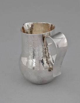 KANNA. Sterling silver, Rey Urban, Stockholm, 1977. Vikt 230 g.