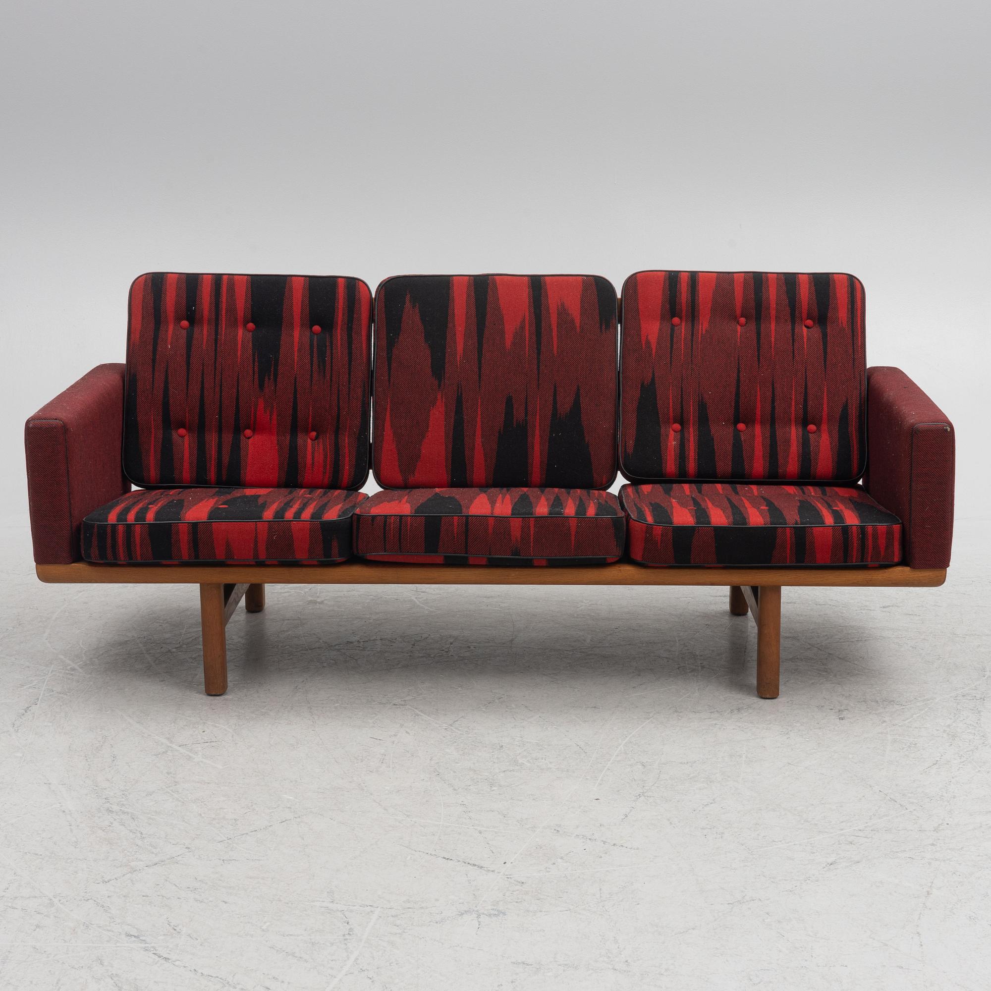 Hans J. Wegner, sofa "GE236" Getama, Gedsted, Denmark, 1960s.