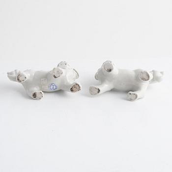 Okimono/figuriner, ett par, porslin, Japan, 1800-tal.