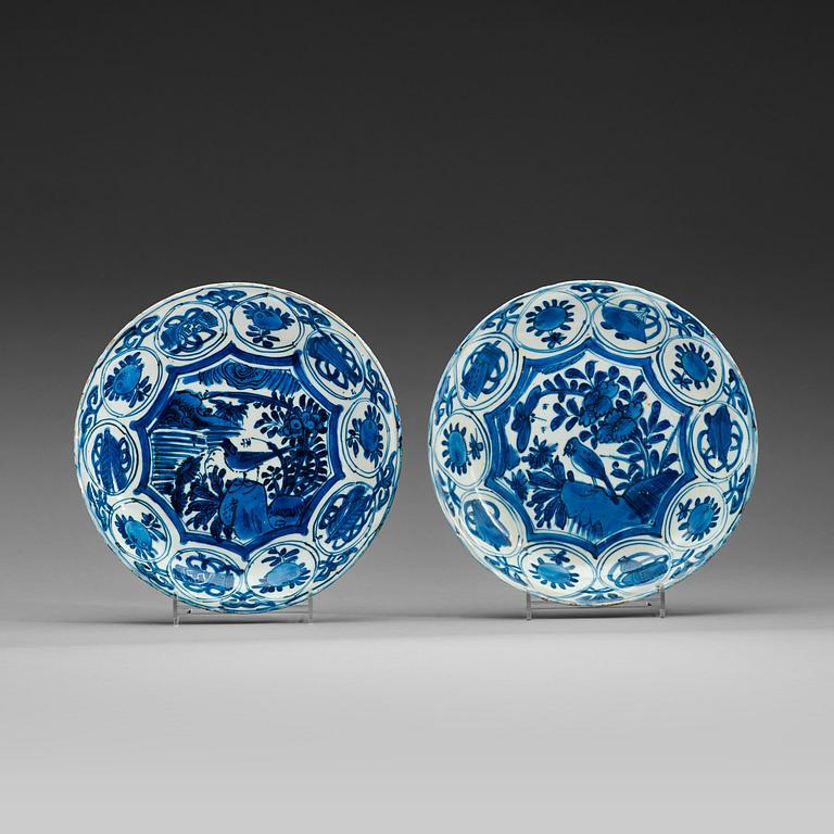 A set of two blue and white kraak dishes, Ming dynasty Wanli (1572-1620).