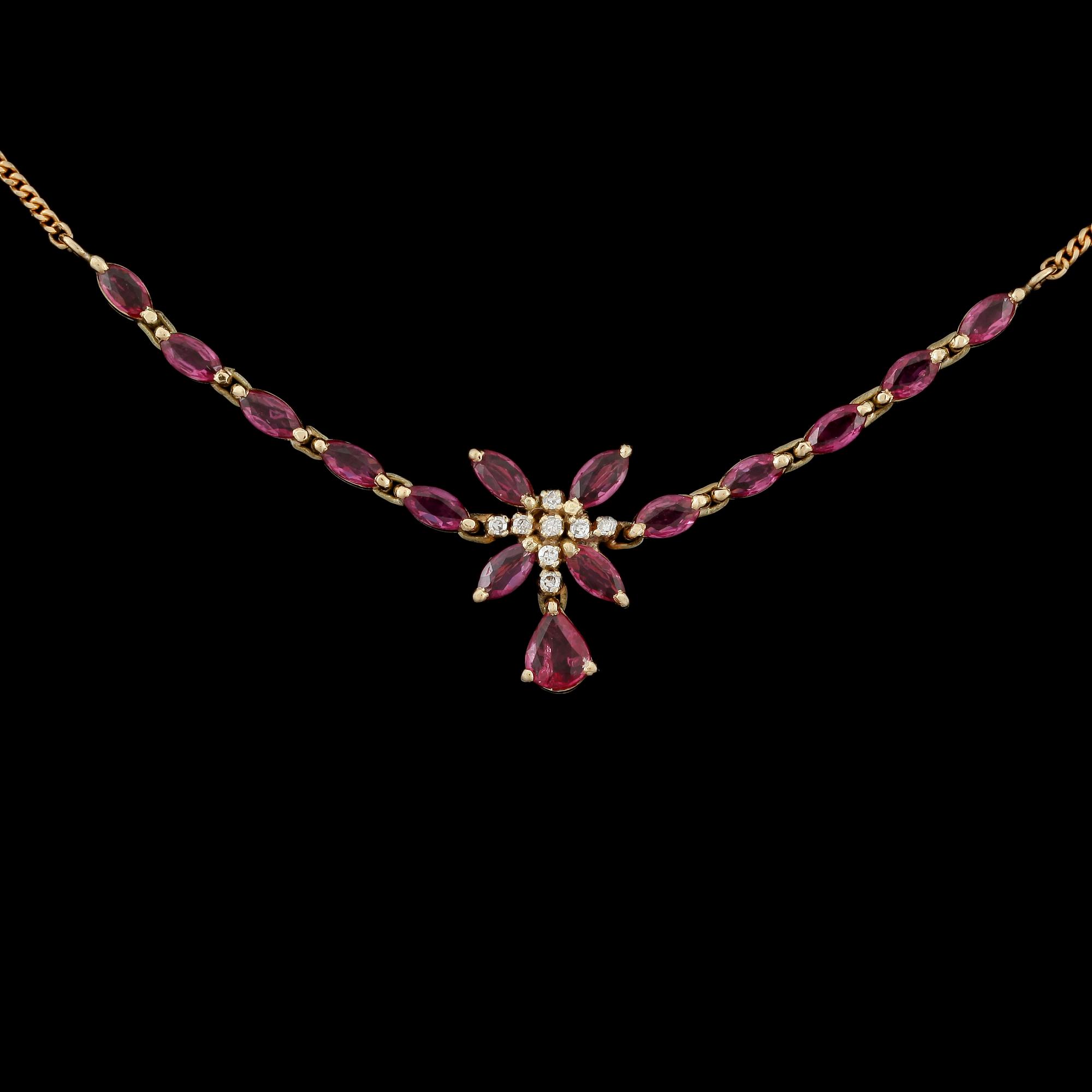 COLLIER, 14k guld, rubiner små diamanter. Vikt 5,8g.