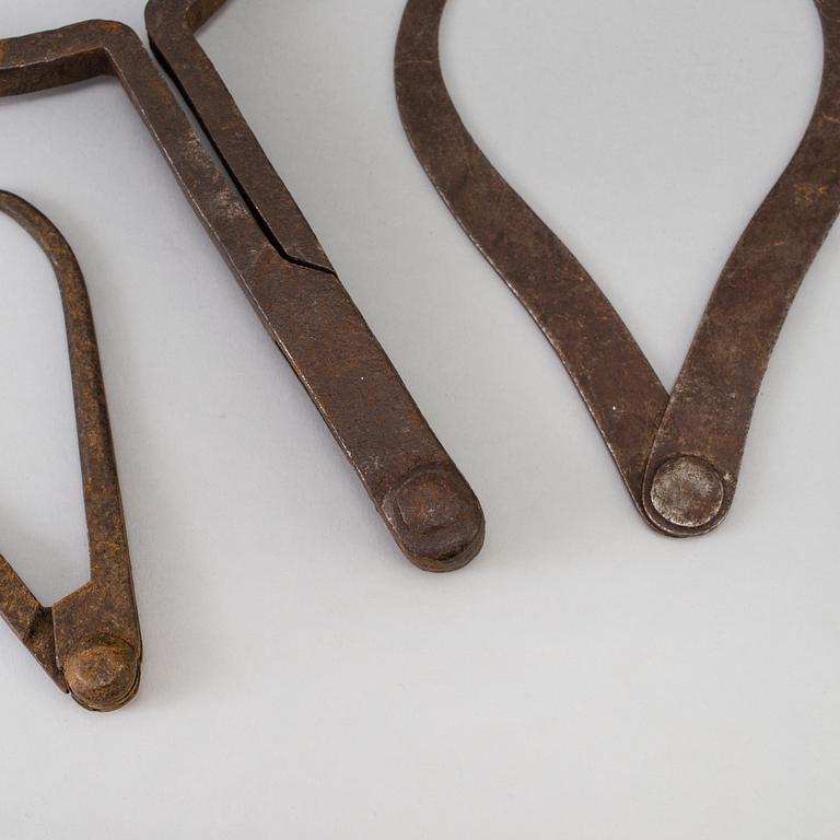 A set of seven iron tools, 18th century.