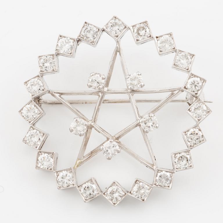 Brooch 18K white gold with brilliant-cut diamonds.