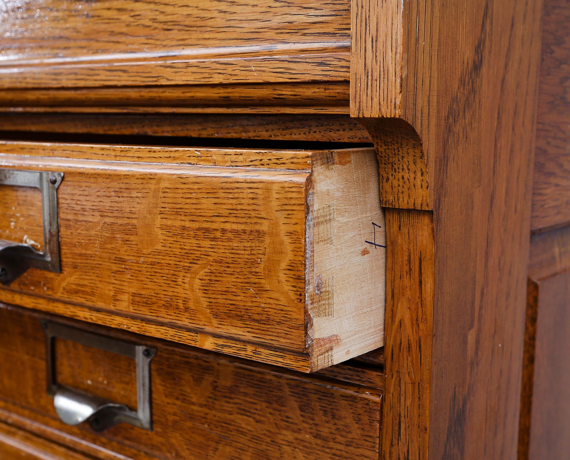 ARKIVSKÅP, 1900-talets första hälft.