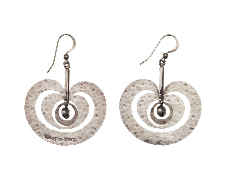 A pair of Tapio Wirkkala sterling 'Omena' earrings,
