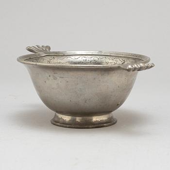 A pewter bowl by Firma Svenskt Tenn, Stockholm 1931.