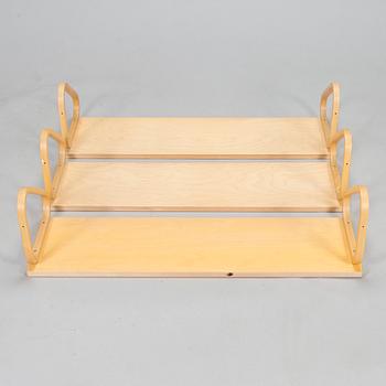 Alvar Aalto, hyllor, 3 st, modell 112B, Artek, 1900-talets slut.