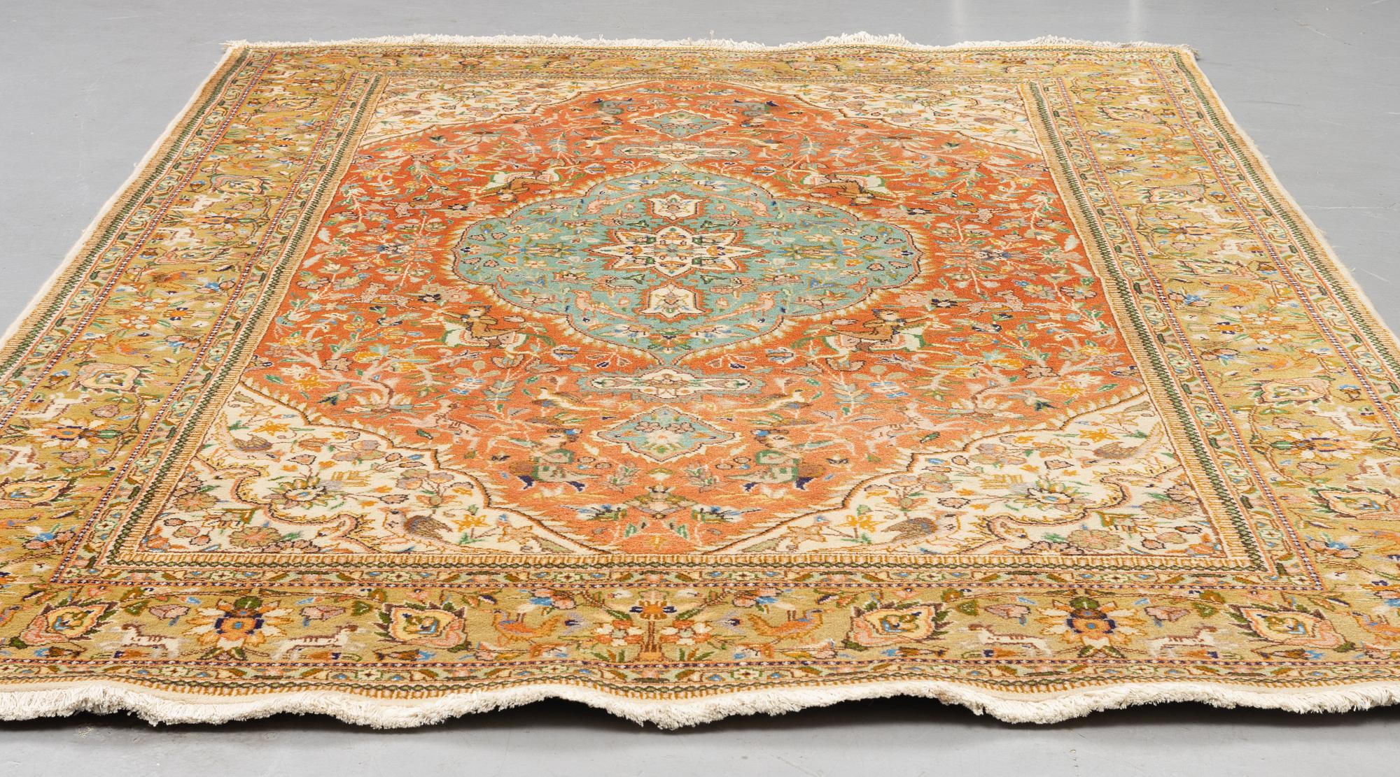 Matta, orientalisk figural, ca 294 x 200 cm.