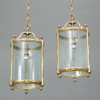 A pair of lantern ceiling lamps, second half of the 20th century.