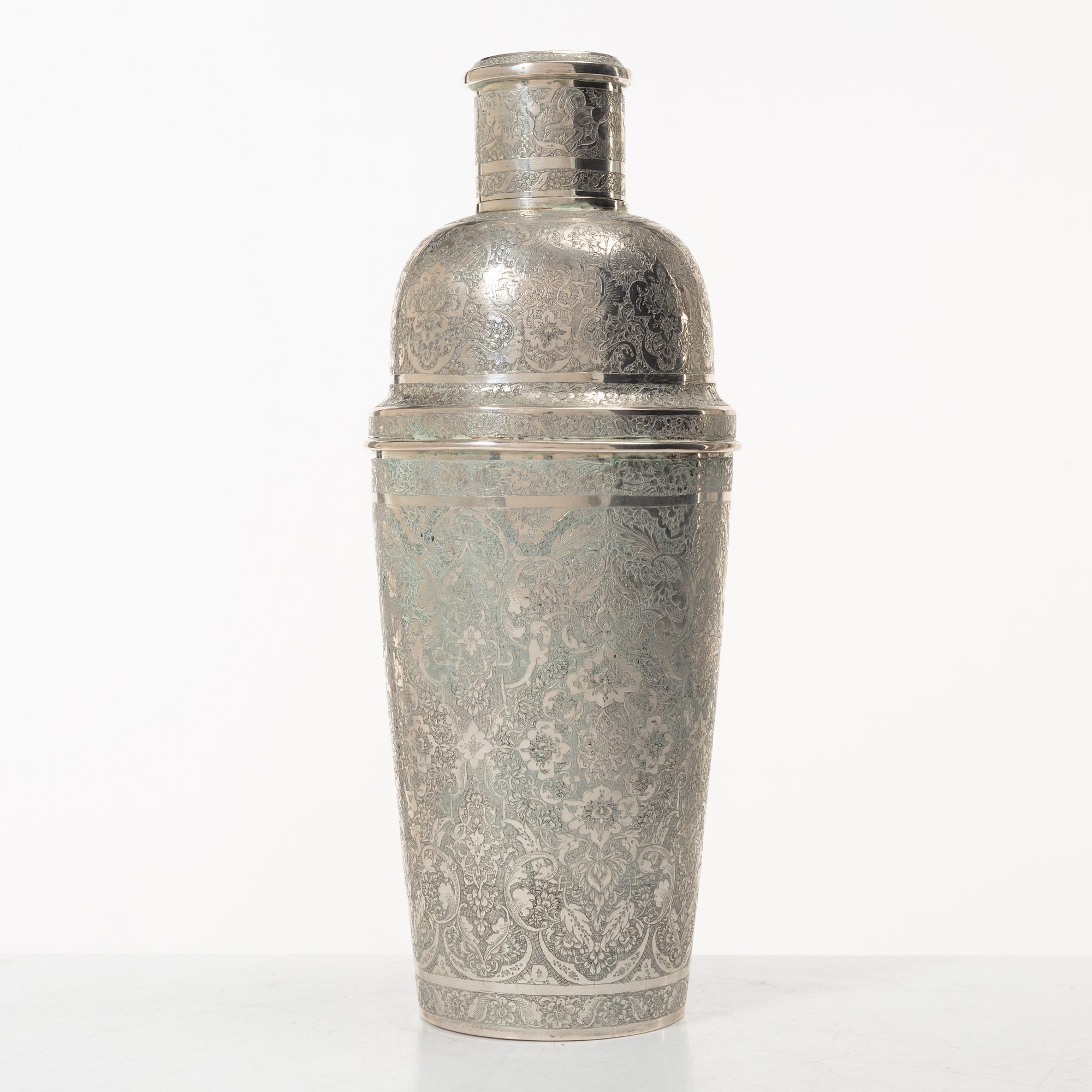 Cocktail shaker, silver, Persian, first half of the 20th century. Total weight 515 grams.