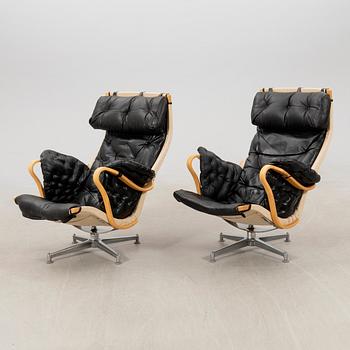 Bruno Mathsson, Swivel armchairs 1 pair, "Pernilla Roto" for DUX late 20th century/early 21st century.