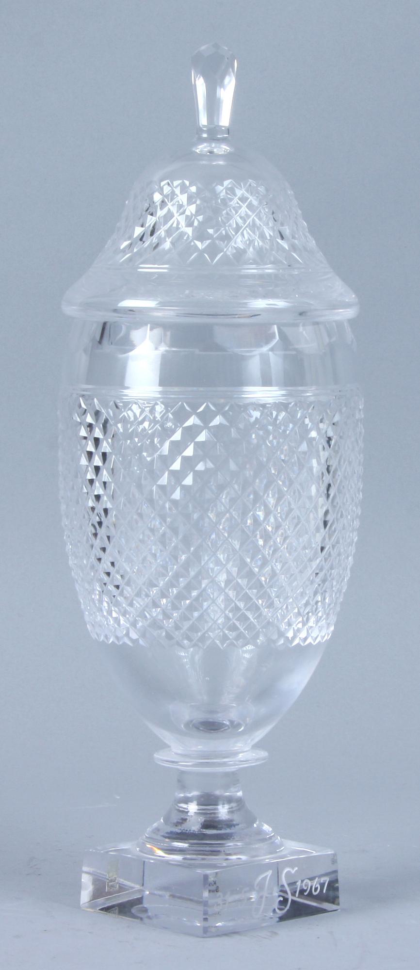 LOCKURNA, glas, Elis Bergh, Kosta, 1900-talets mitt.