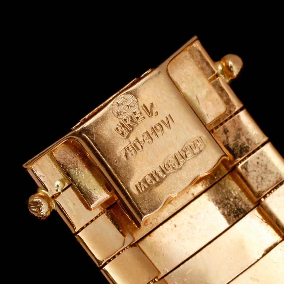 ARMBAND, 18 k guld, fantasimodell. Vikt ca 52 g.