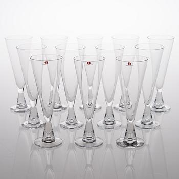 TAPIO WIRKKALA, champagneglas, 12 st, "Tiima" Iittala. I produktion 1958-1973.