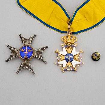 Svärdsorden, Kommendörskors och kraschan, i etuier, CF Carlman.