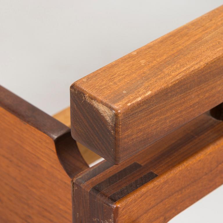 Reino Ruokolainen, päivävuode / sänky H-malli, Haimi 1960-luku.