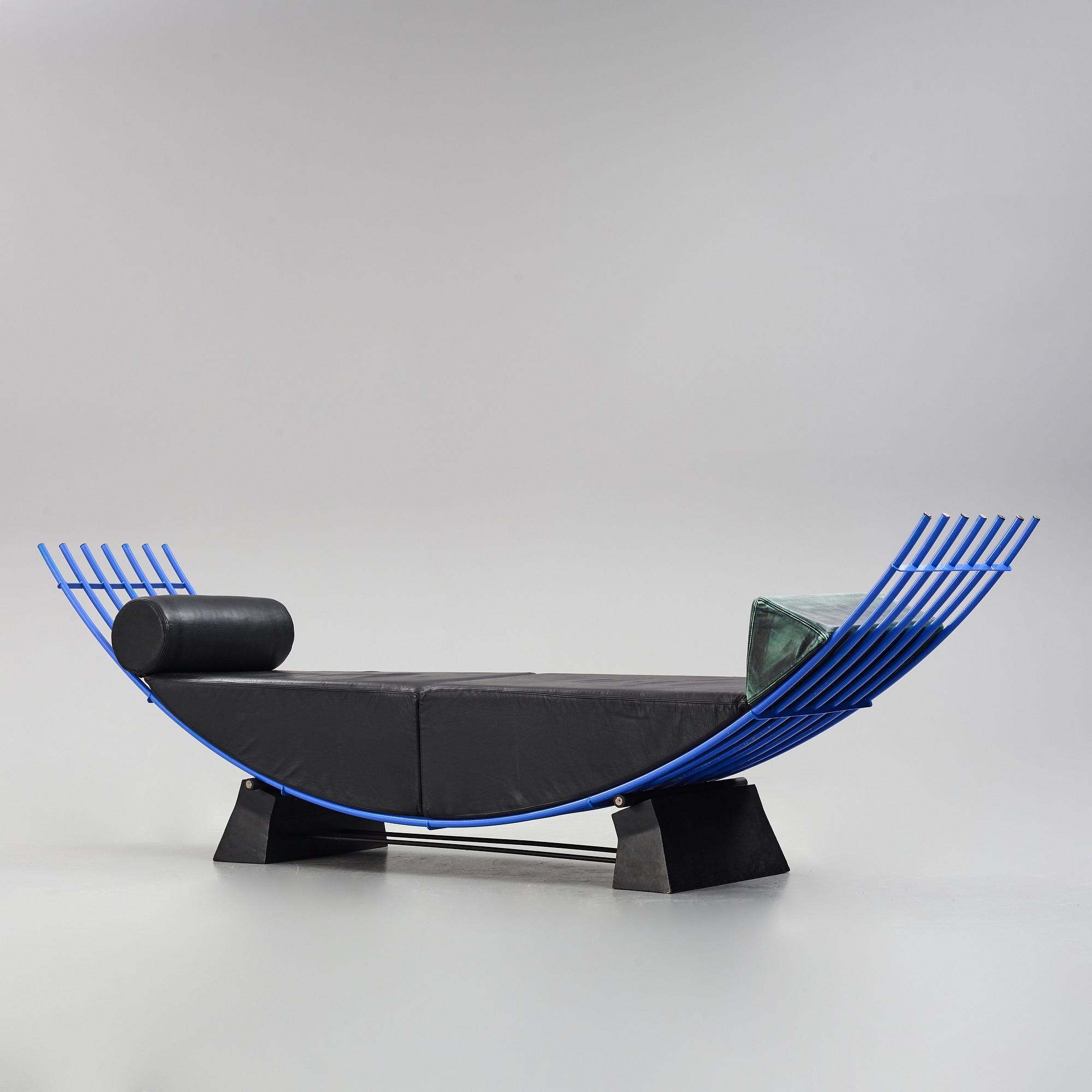 Jonas Bohlin, a 'Concav' chaise longue, Källemo, Sweden ca 1985.