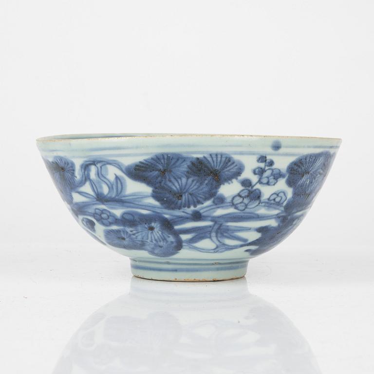 A blue and white bowl, Ming dynasty (1368-1644).