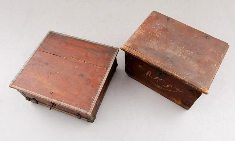 SKRIN, 2 st, allmoge, 1800-talets första hälft.
