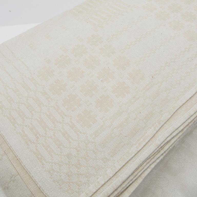 Handdukar 7+8 st linne/damast 1900-talets första hälft.