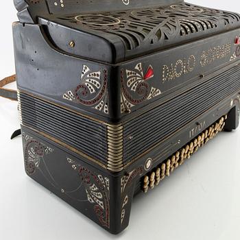 Paolo Soprani accordion, Italy, first half of the 20th century.