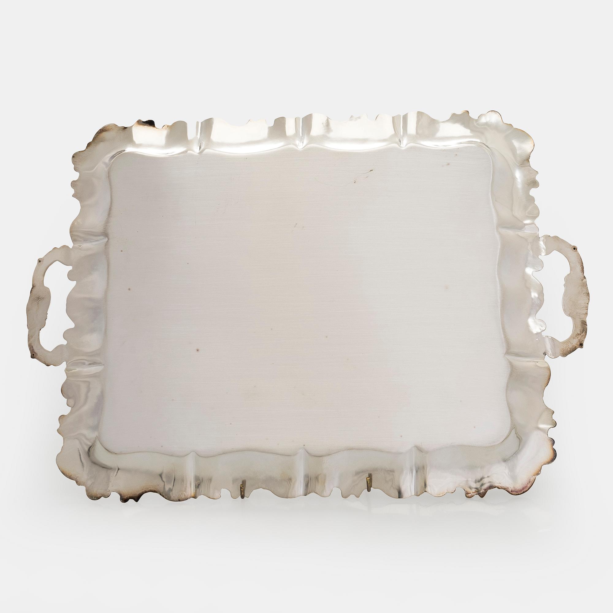 Tarjotin, hopeaa, Kultakeskus, Hämeenlinna 2008.