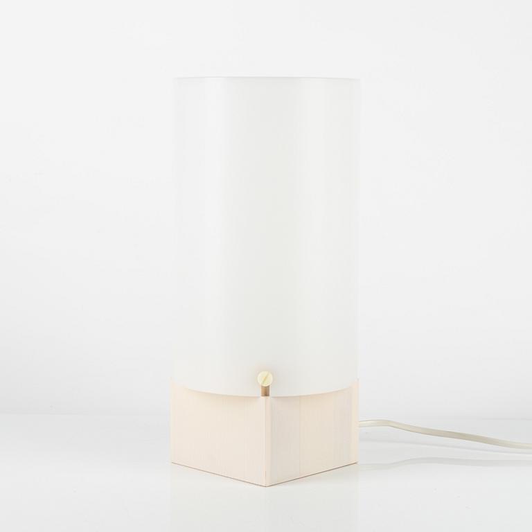 Uno & Östen Kristiansson, a pine and acrylic table light, Luxus, Vittsjö.