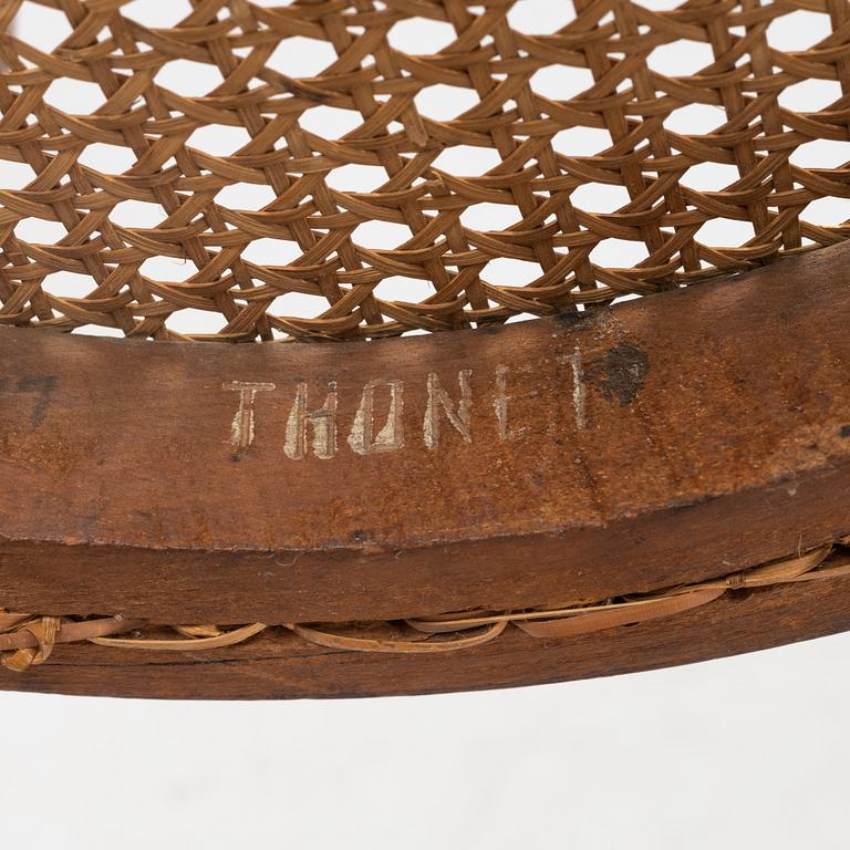 Five Thonét chairs No 14, Vienna around 1900.