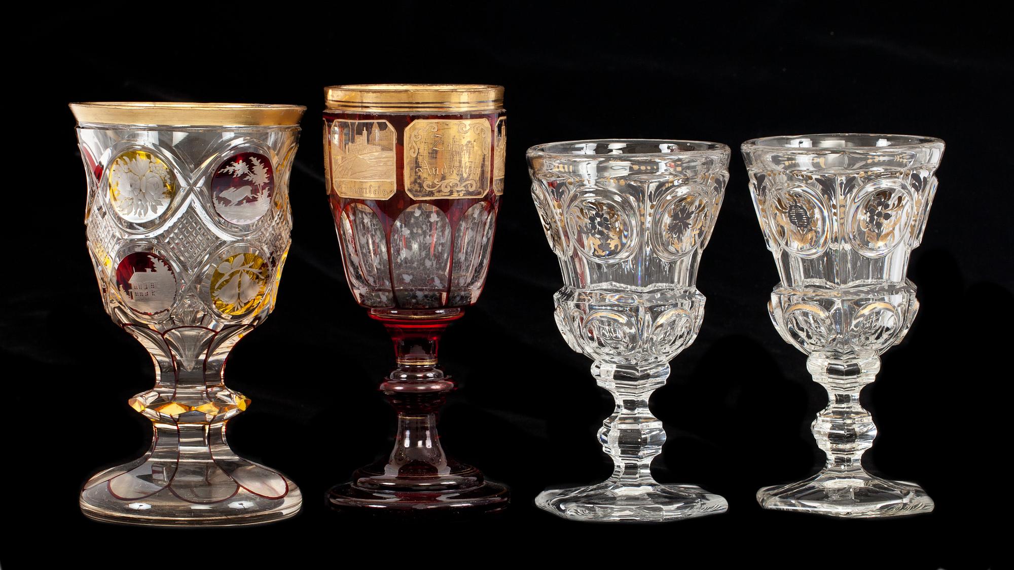 POKALGLAS, 4 st, Böhmen, bl a 1800-tal.