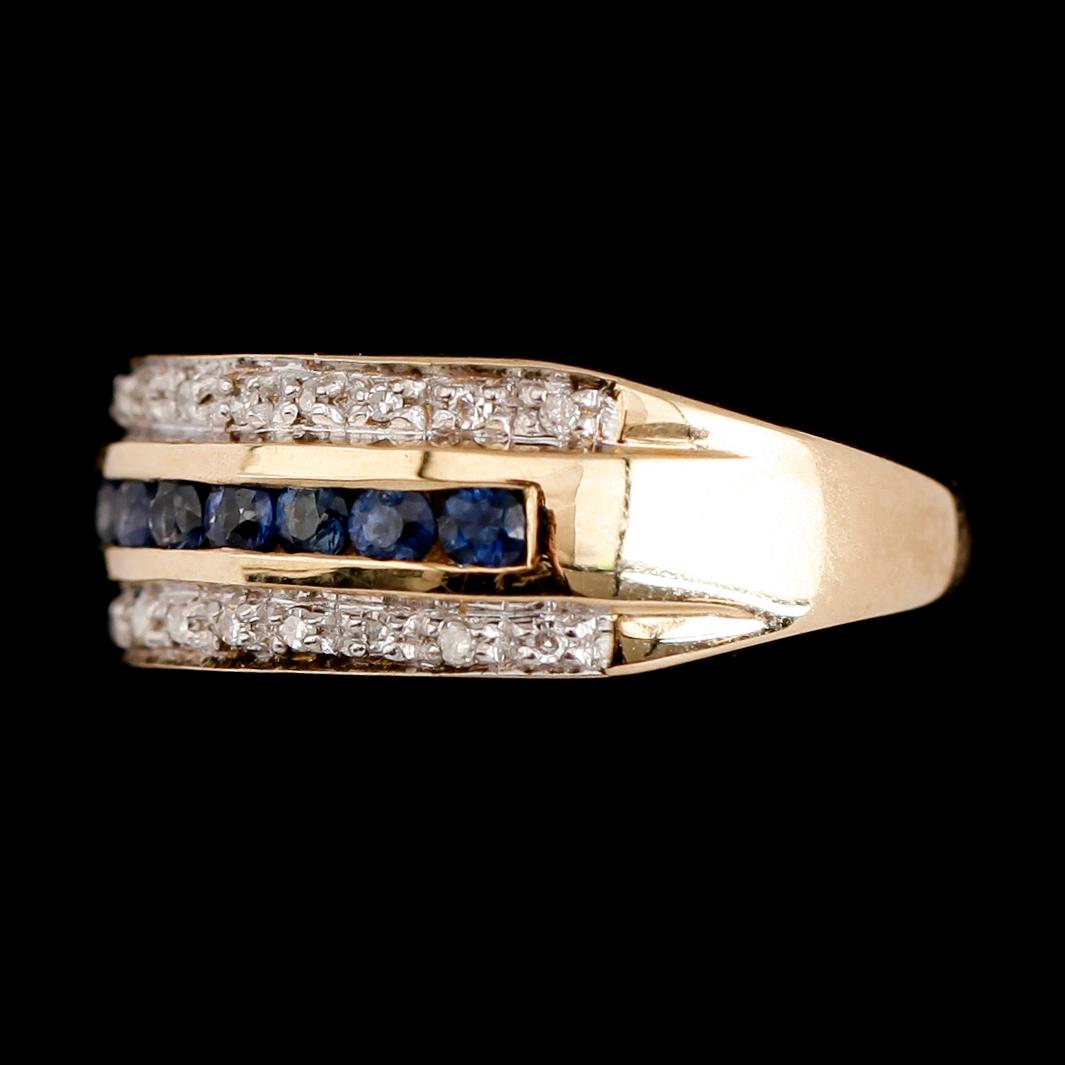 RING, 9 k guld, safirer samt briljanter tot ca 0.60 ct.