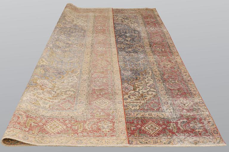 Matto, Oriental, ca 378 x 283 cm.