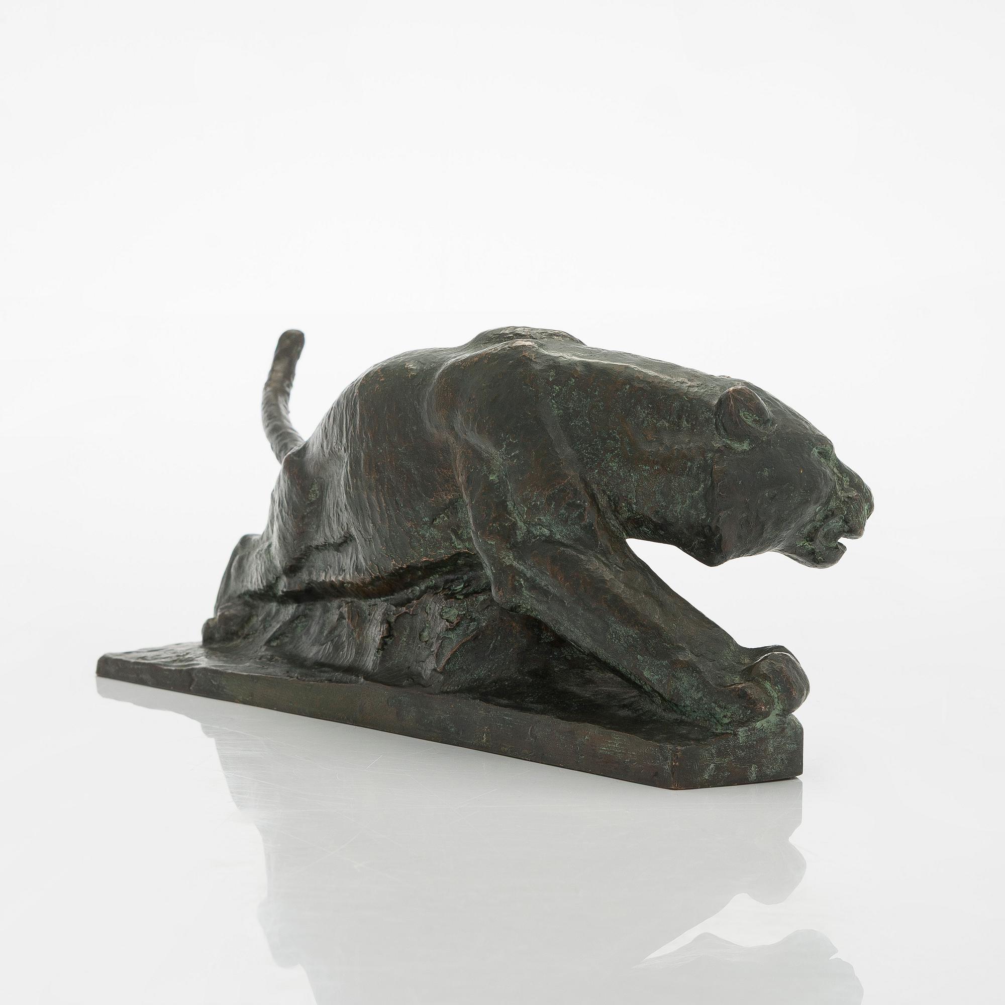 Jussi Mäntynen, Naarasleijona.