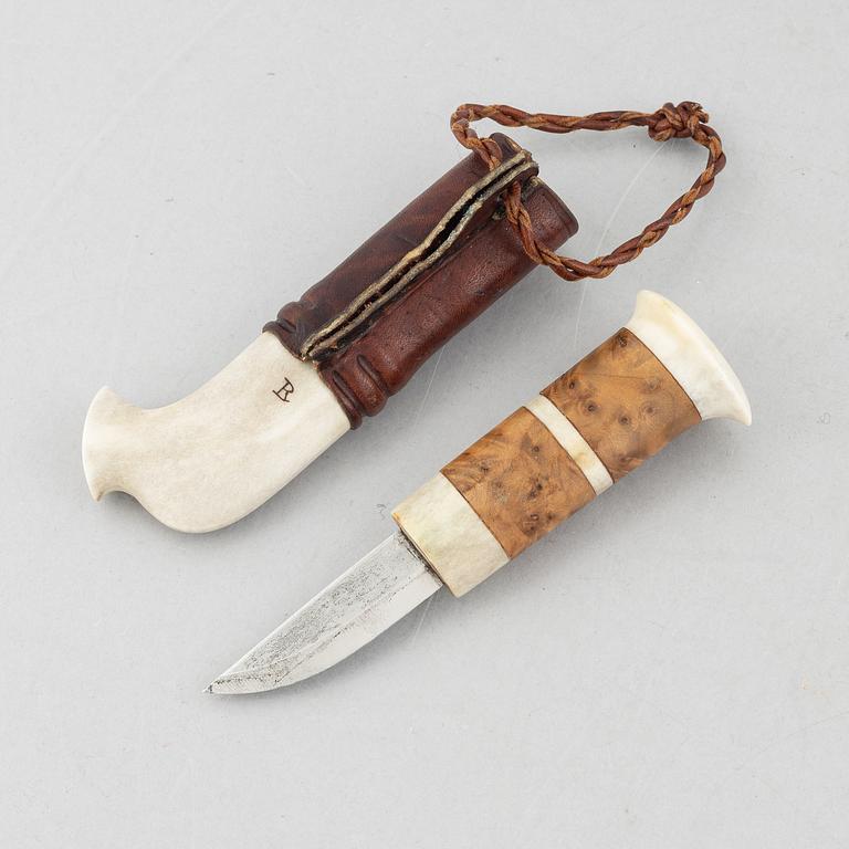 Roland Lundberg, a reindeer horn knife, Piteå.