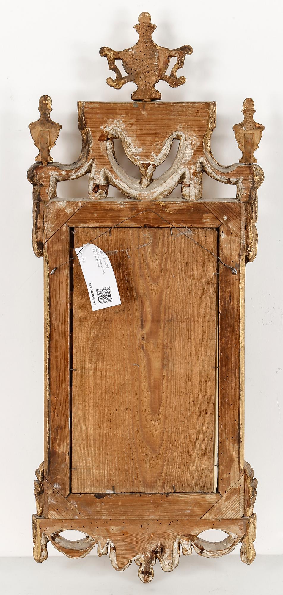 SPEGEL, gustaviansk, 1700-talets slut.