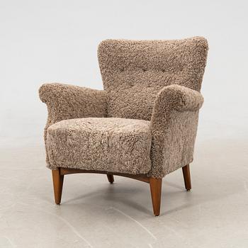 Fritz Hansen armchair, model 8020, 1950s, Denmark.