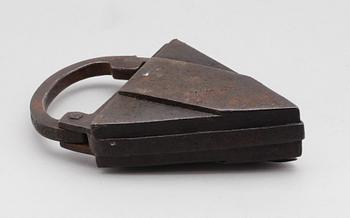 HÄNGLÅS, gjutjärn, 1700-/1800-tal.