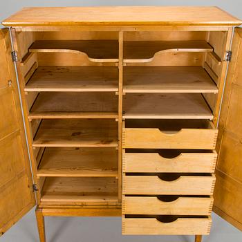 Carl Gustaf Hiort af Ornäs, a mid-1940's cabinet for Hiort Tuote Puunveisto.