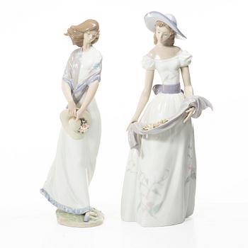 Lladró, figurines, 2 pcs, "Fragrances and Colors" and "Romantica", Spain.