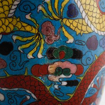 VAS, cloisonné, Kina, 1800-tal.