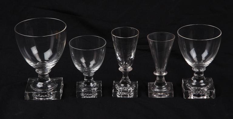 GLASSERVIS, 45 delar, empirestill. 1900-tal.