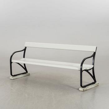 A cast iron garden sofa ends by Folke Bensow, Näfveqvarns Bruk, early 20th century.